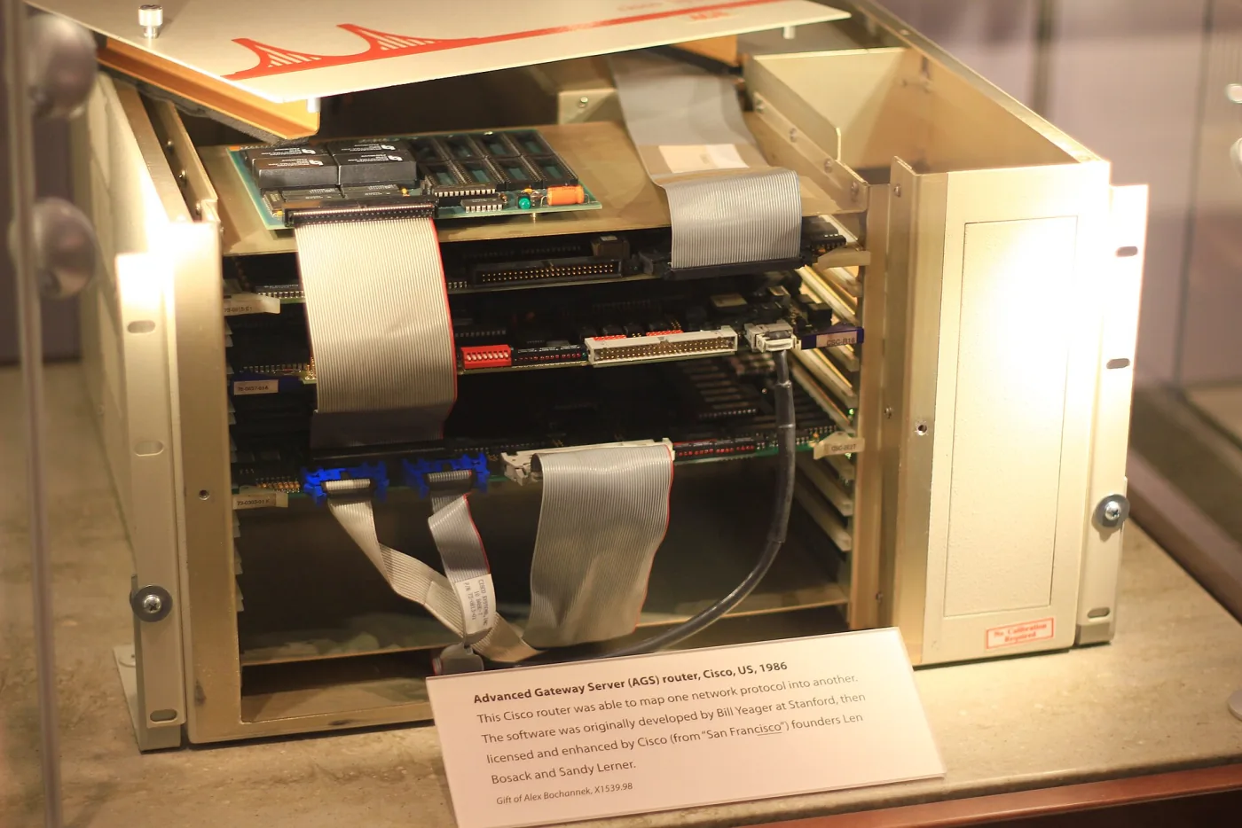 A 1986 Cisco AGS router at the Computer History Museum